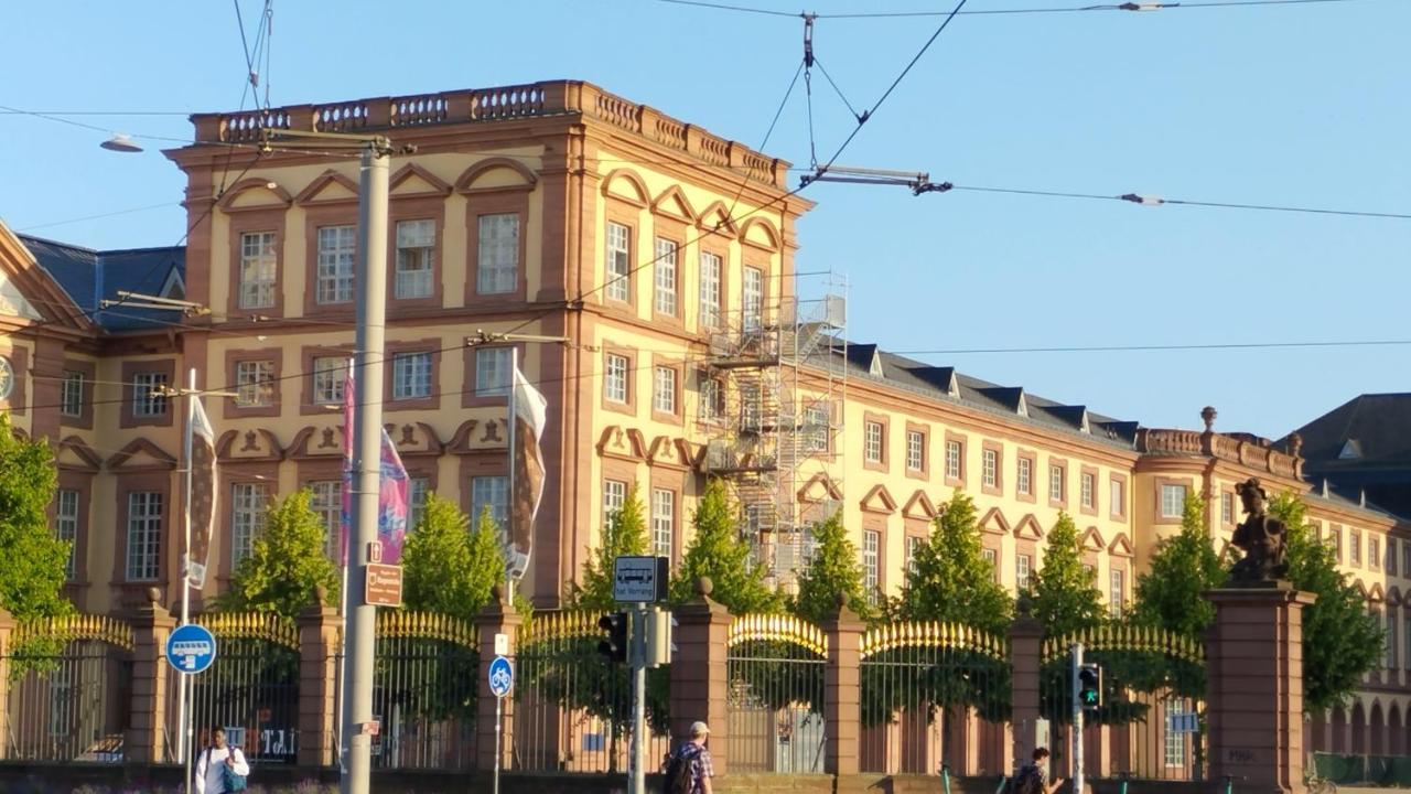 Mannheim Zentrum Stadthaus Zimmer 3 Apartment ภายนอก รูปภาพ